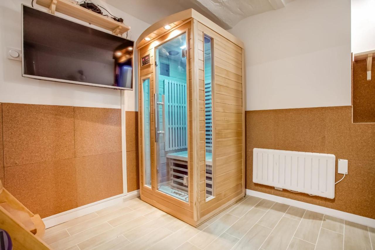 Flat For 4 Located In The Heart Of Paris Paryż Zewnętrze zdjęcie